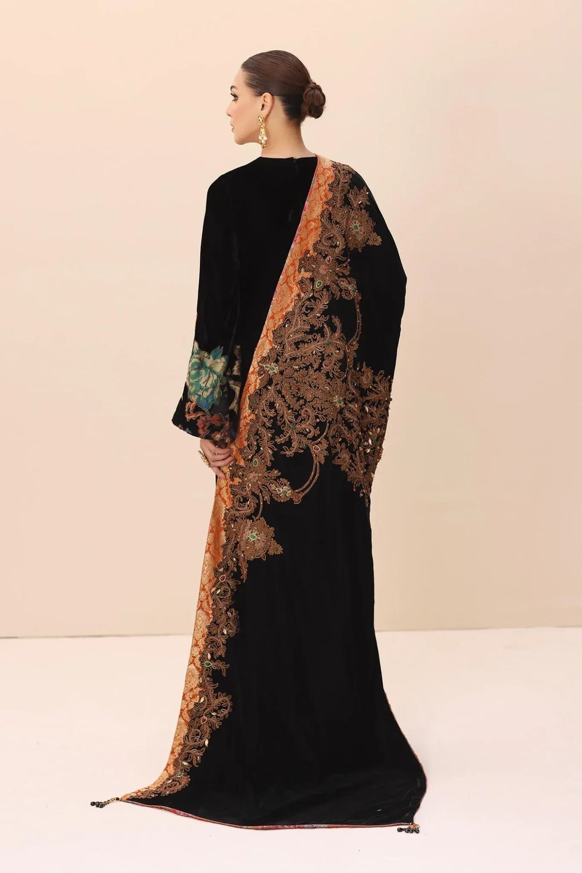 Musferah Saad | Ethereal Embrace | Crowned Jewel-2