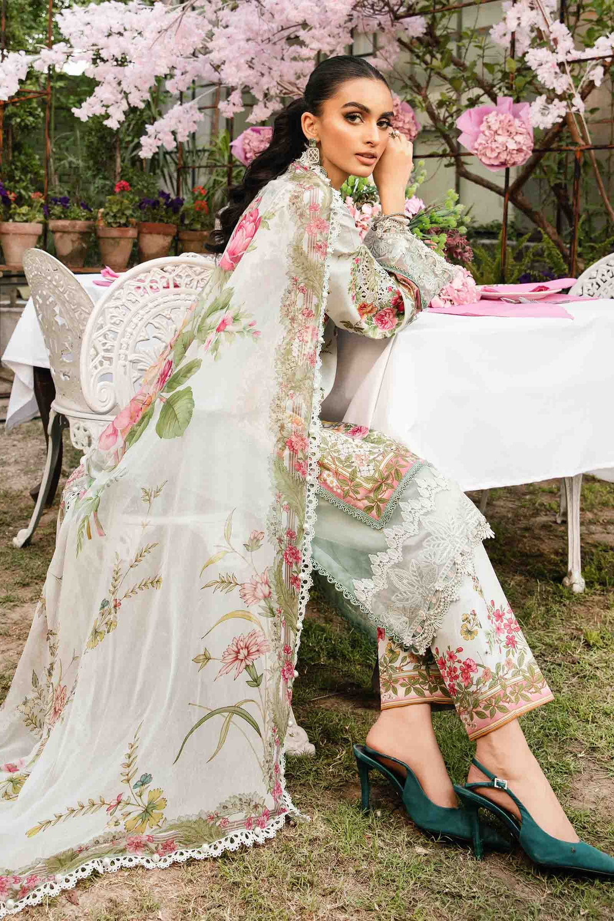 Maria B | M Prints Summer 25 | MPT-2605-B -  Maria B Ladies Clothes - Original Designer Dress - House of Maryam