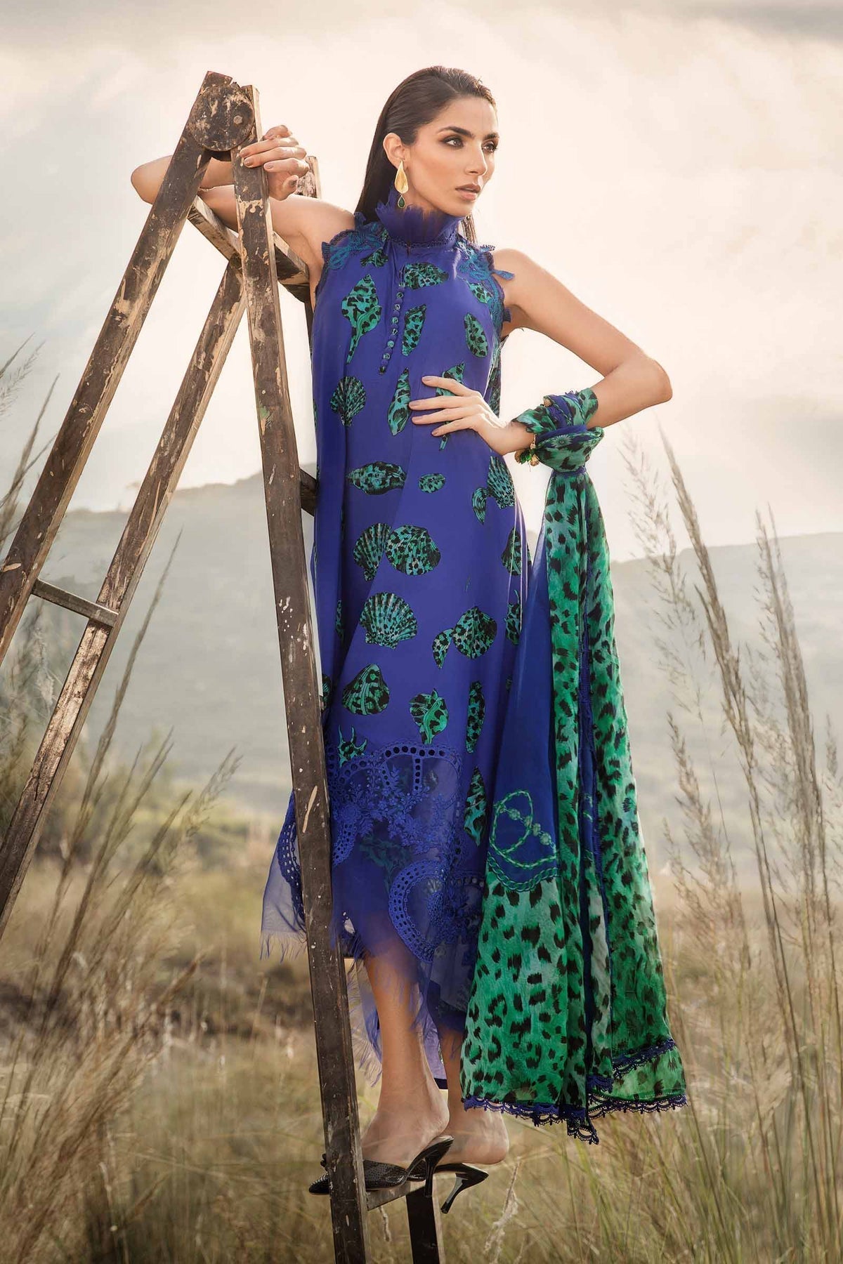 Maria B | M Prints Winter 24 | MPT-2410-A -  Maria B Ladies Clothes - Original Designer Dress - House of Maryam