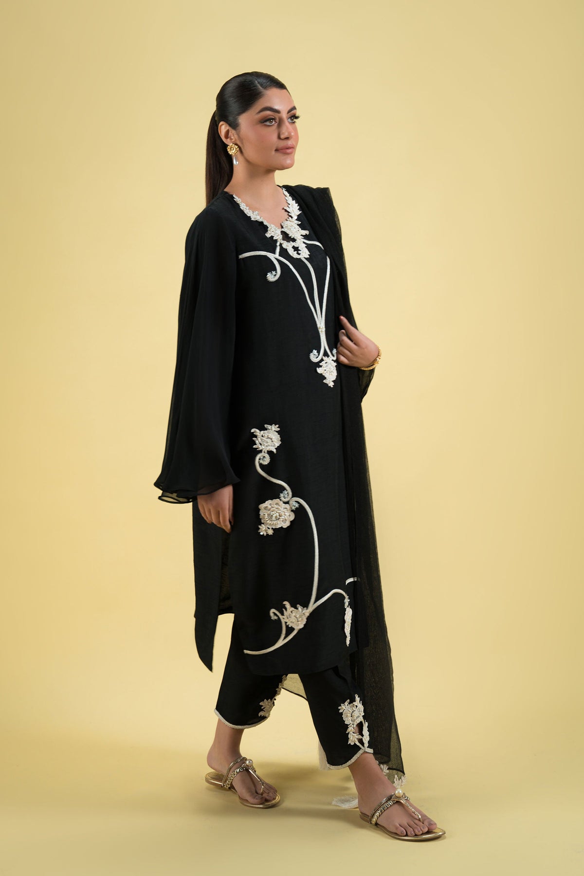 Ammara Khan | Sia 25 | D-11-B -  Ammara Khan Ladies Clothes - Original Designer Dress - House of Maryam