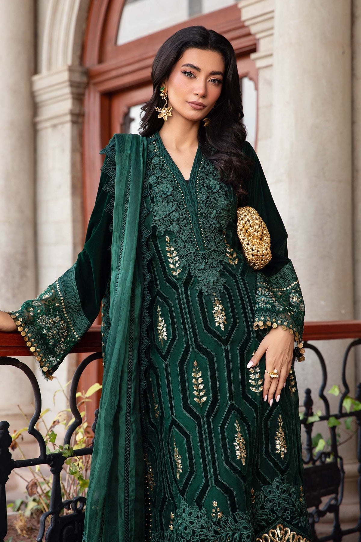 Maria B | Winter Luxe 24 | Velvet DL-1212 -  Maria B Ladies Clothes - Original Designer Dress - House of Maryam
