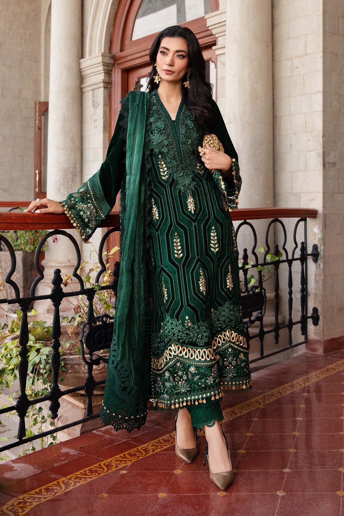 Maria B | Winter Luxe 24 | Velvet DL-1212 -  Maria B Ladies Clothes - Original Designer Dress - House of Maryam