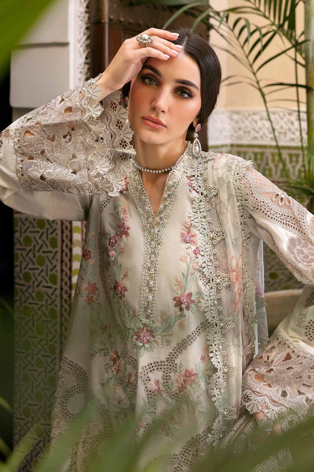 Maria B | Luxury Lawn 25 | D-2514-B -  Maria B Ladies Clothes - Original Designer Dress - House of Maryam