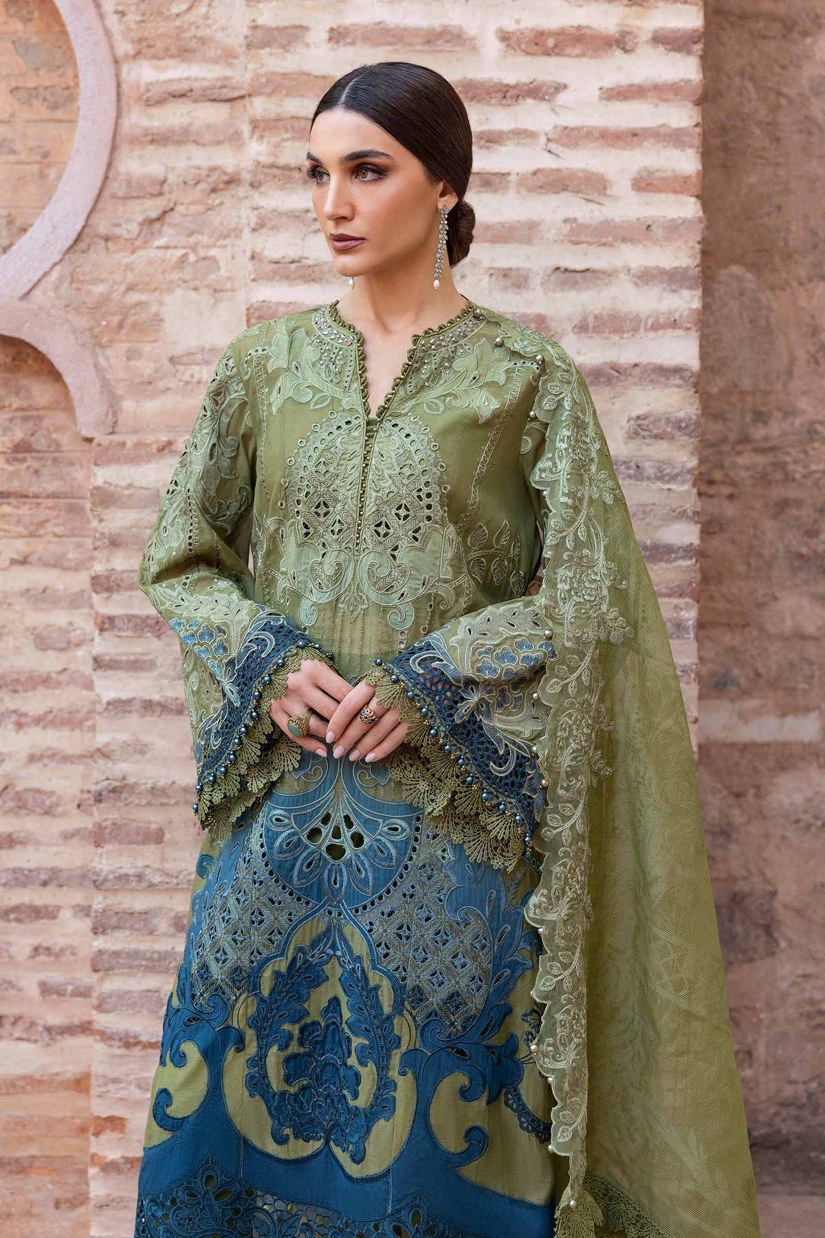 Maria B | Luxury Lawn 25 | D-2501-A -  Maria B Ladies Clothes - Original Designer Dress - House of Maryam