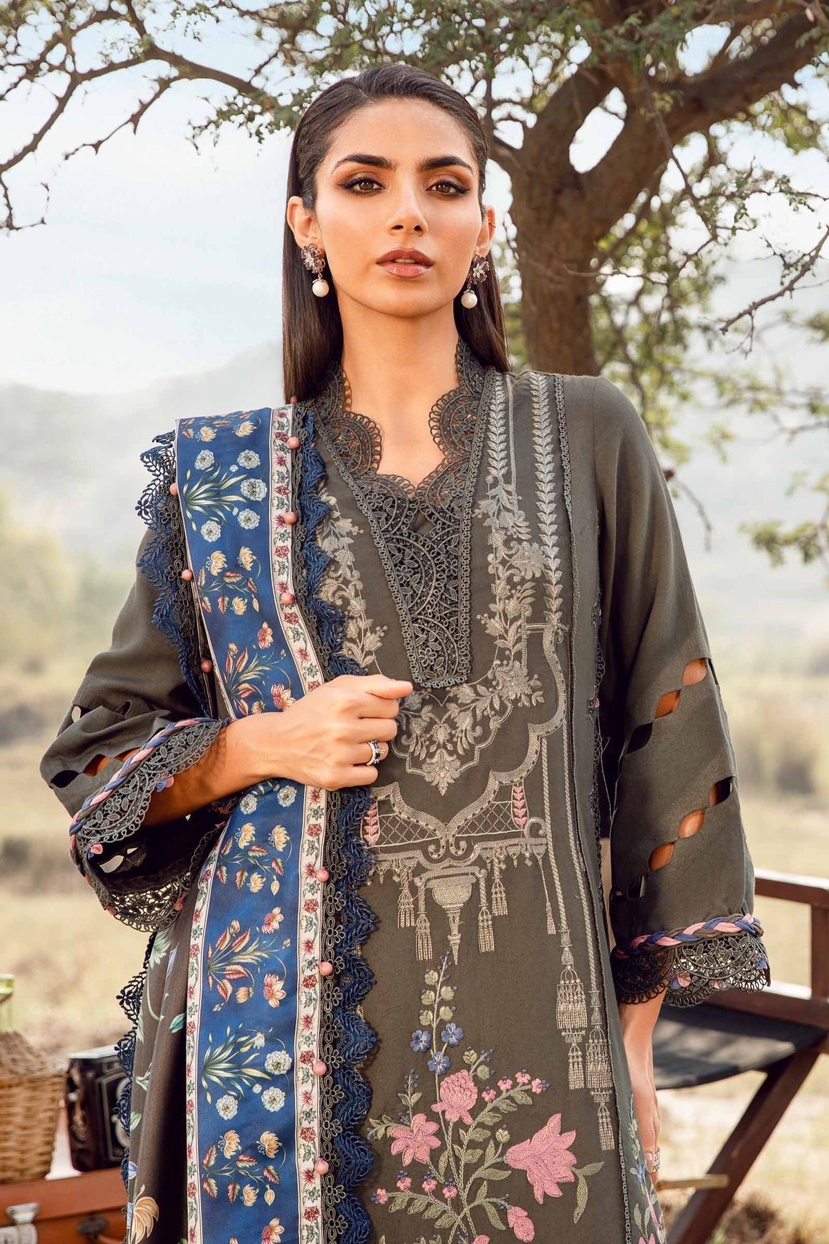Maria B | M Prints Winter 24 | MPT-2401-A -  Maria B Ladies Clothes - Original Designer Dress - House of Maryam