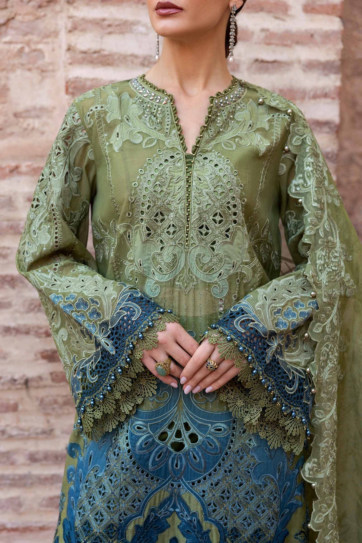 Maria B | Luxury Lawn 25 | D-2501-A -  Maria B Ladies Clothes - Original Designer Dress - House of Maryam
