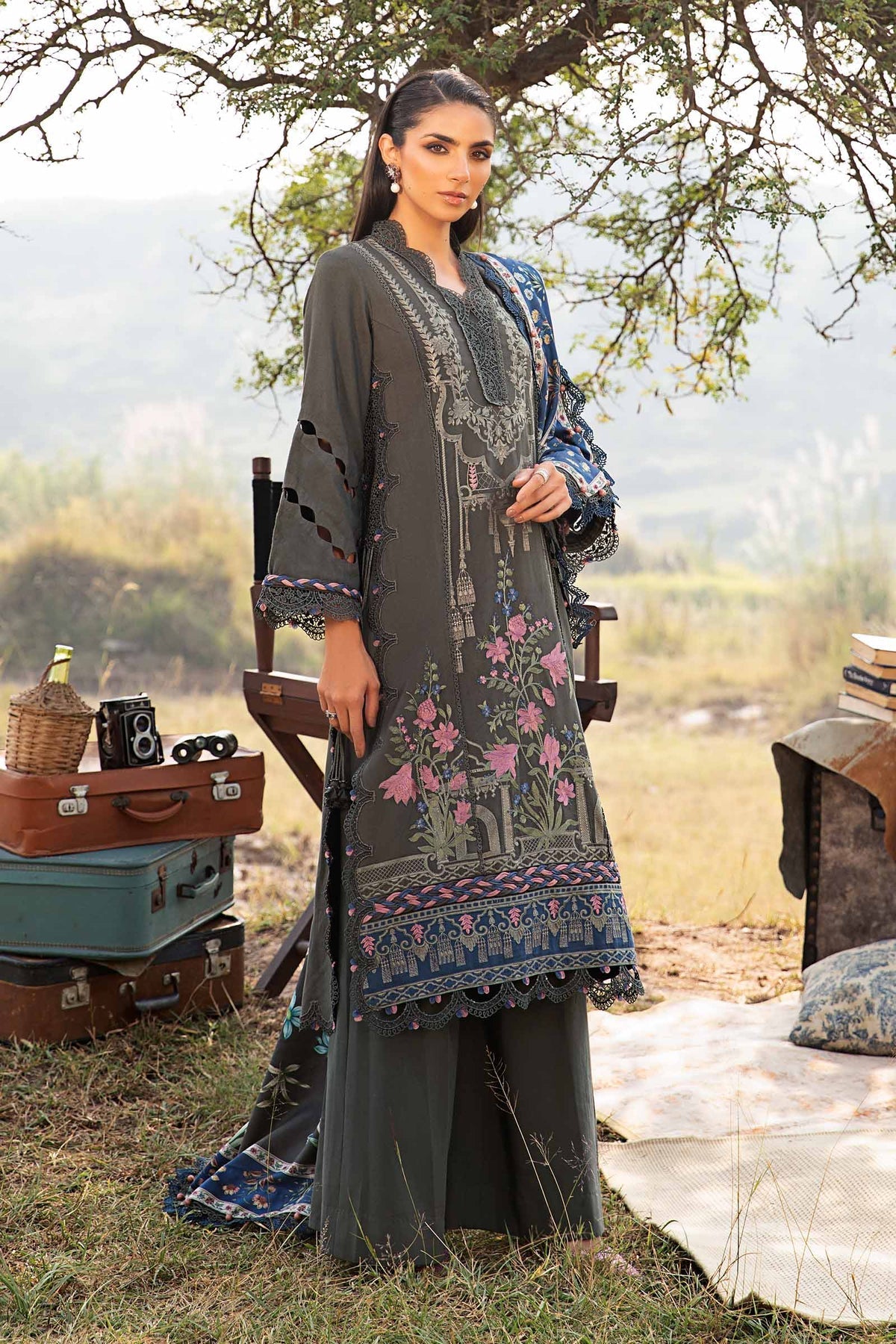 Maria B | M Prints Winter 24 | MPT-2401-A -  Maria B Ladies Clothes - Original Designer Dress - House of Maryam