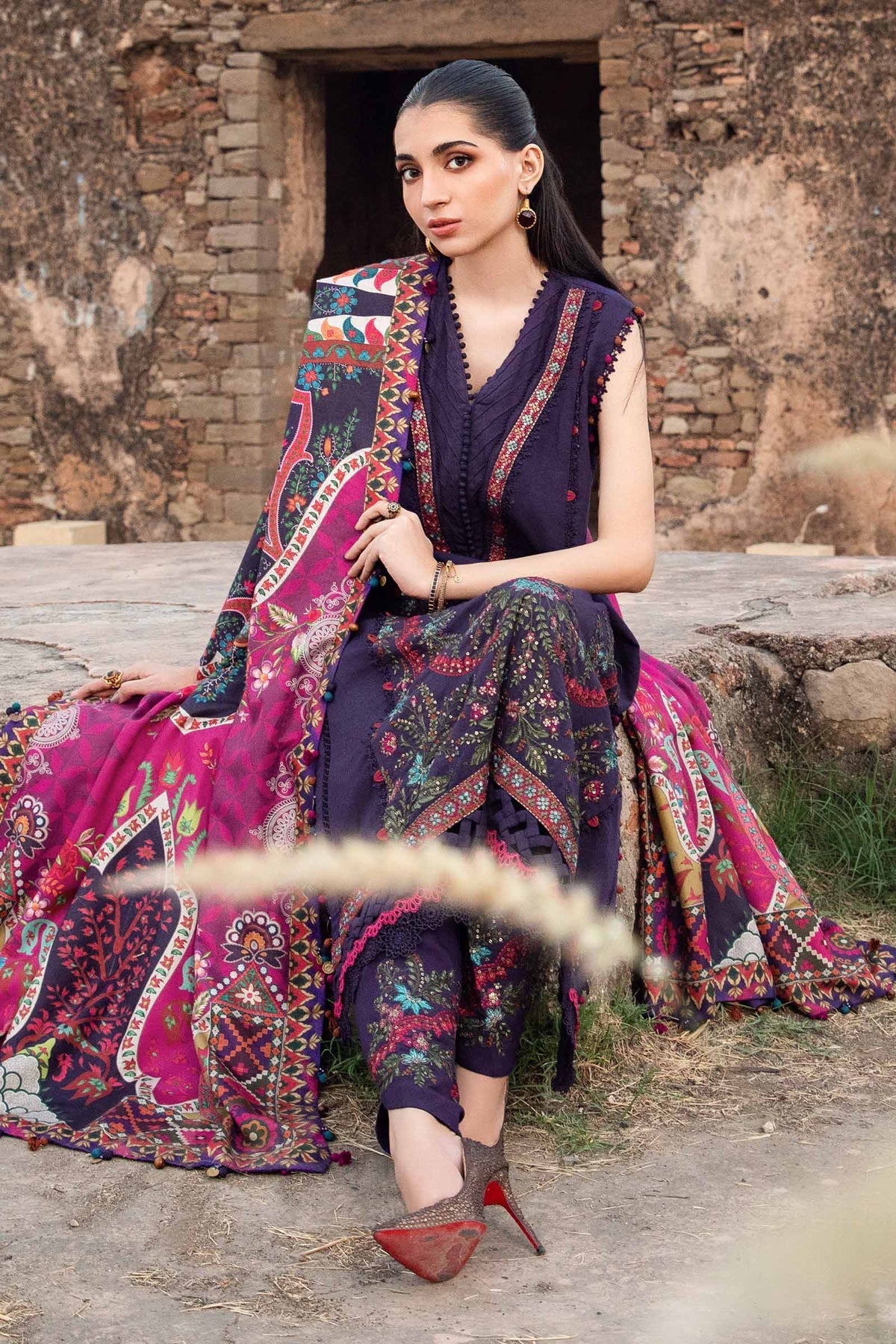 Maria B | M Prints Winter 24 | MPT-2402-A -  Maria B Ladies Clothes - Original Designer Dress - House of Maryam