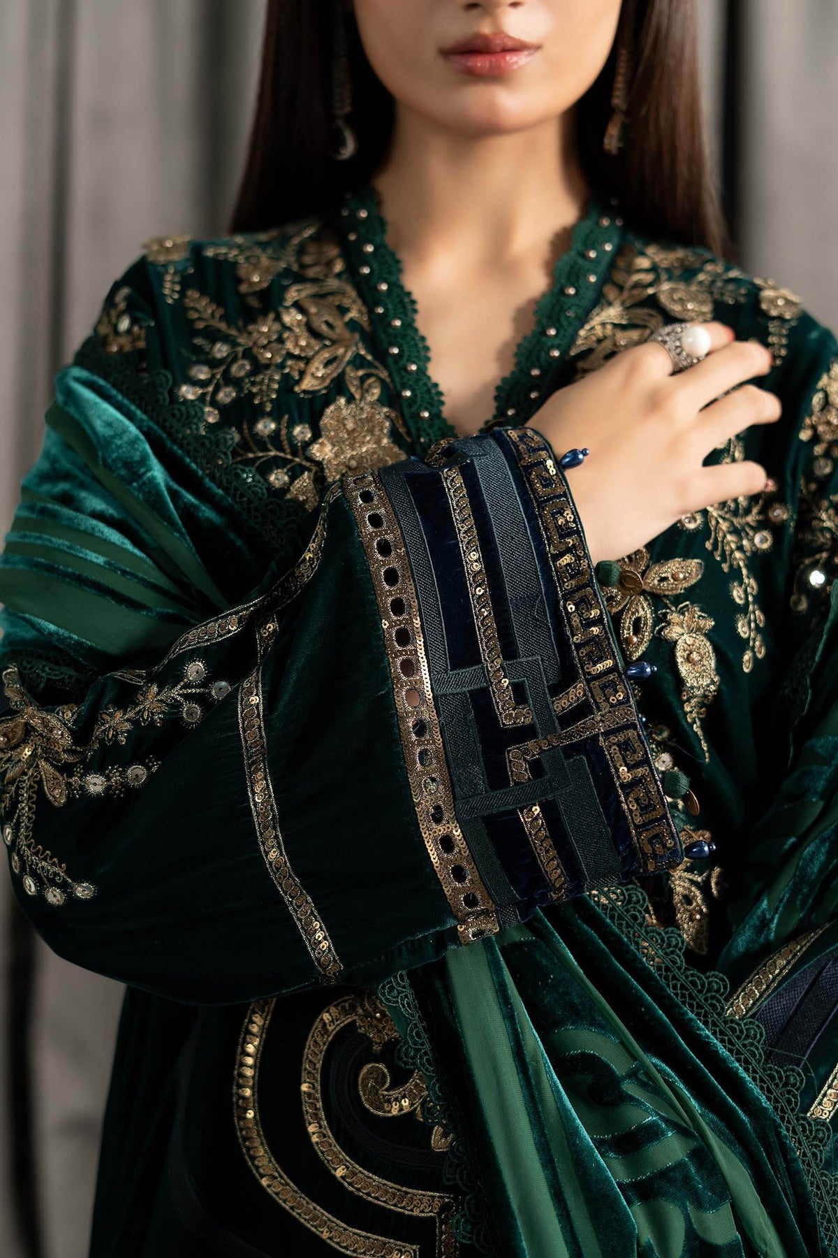 Maria B | Winter Luxe Pret 25 | WLS-1302-Emerald Green, image 5