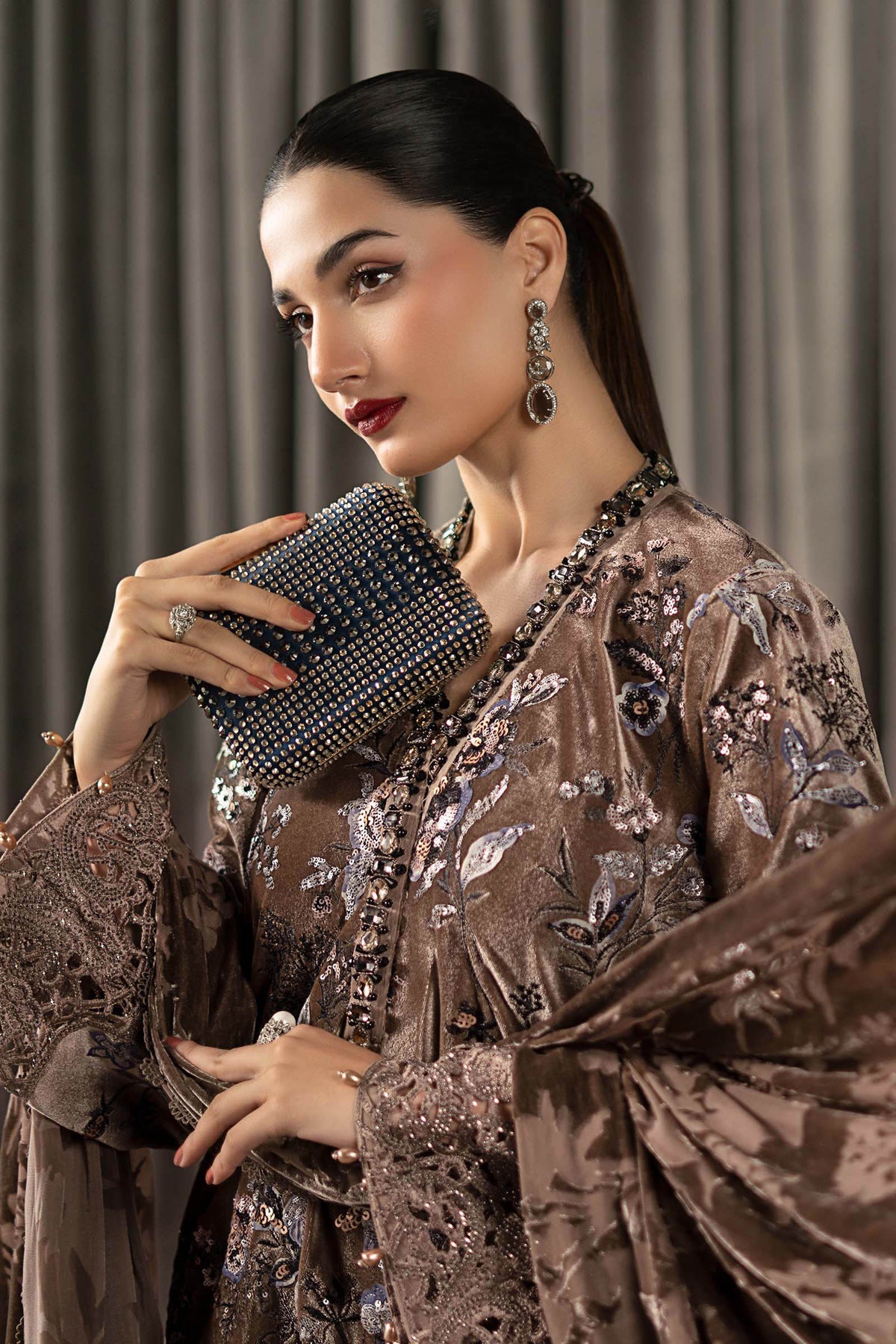 Maria B | Winter Luxe Pret 25 | WLS-1303-BEIGE, image 6