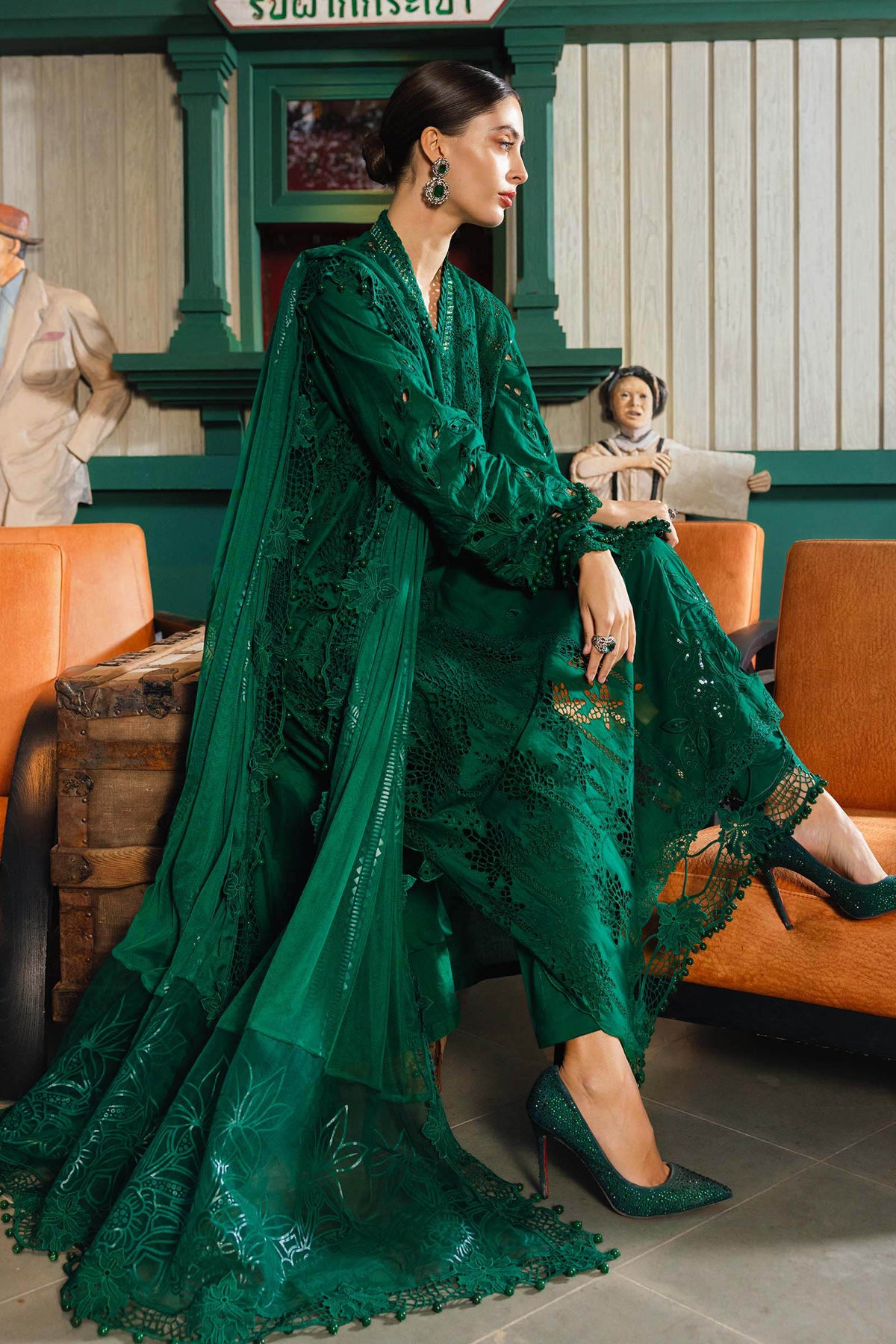 Maria B | luxury Lawn 26 | EL-26-04, image 6