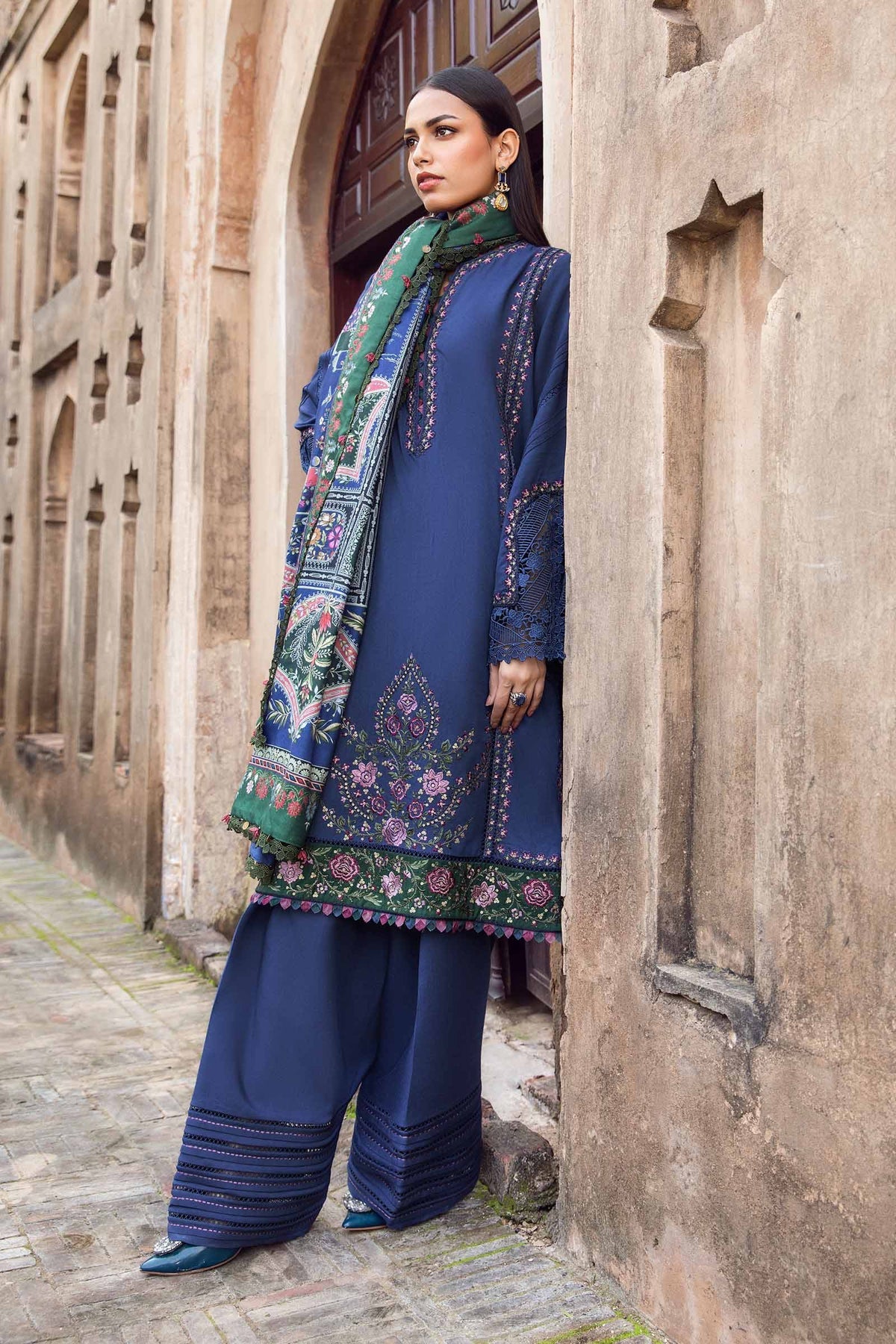 Maria B | M Prints Winter 24 | MPT-2405-A -  Maria B Ladies Clothes - Original Designer Dress - House of Maryam