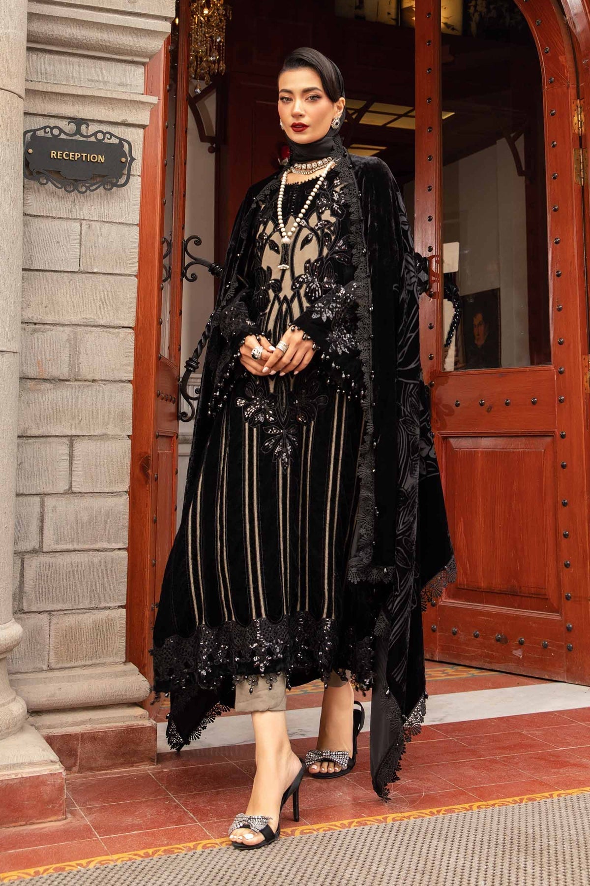 Maria B | Winter Luxe 24 | Velvet DL-1205 -  Maria B Ladies Clothes - Original Designer Dress - House of Maryam