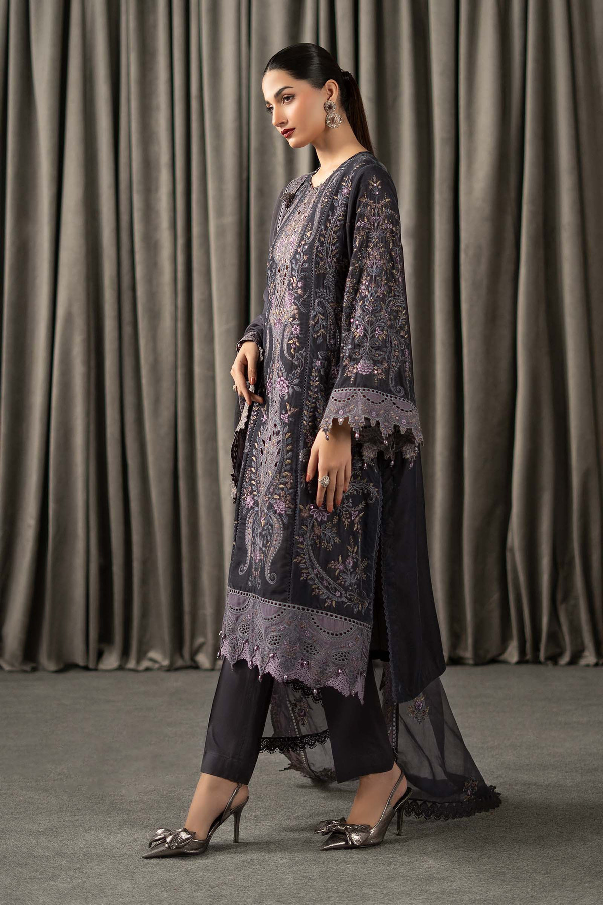 Maria B | Winter Luxe Pret 25 | WLS-1305, image 3