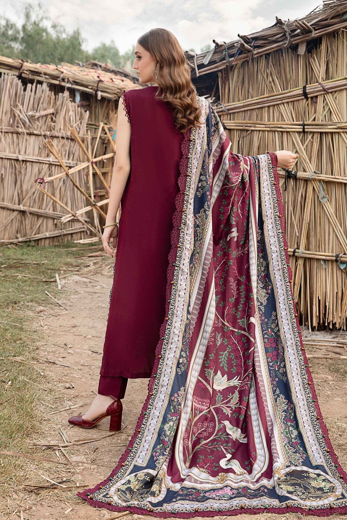 Maria B | M Prints Winter 24 | MPT-2406-B -  Maria B Ladies Clothes - Original Designer Dress - House of Maryam