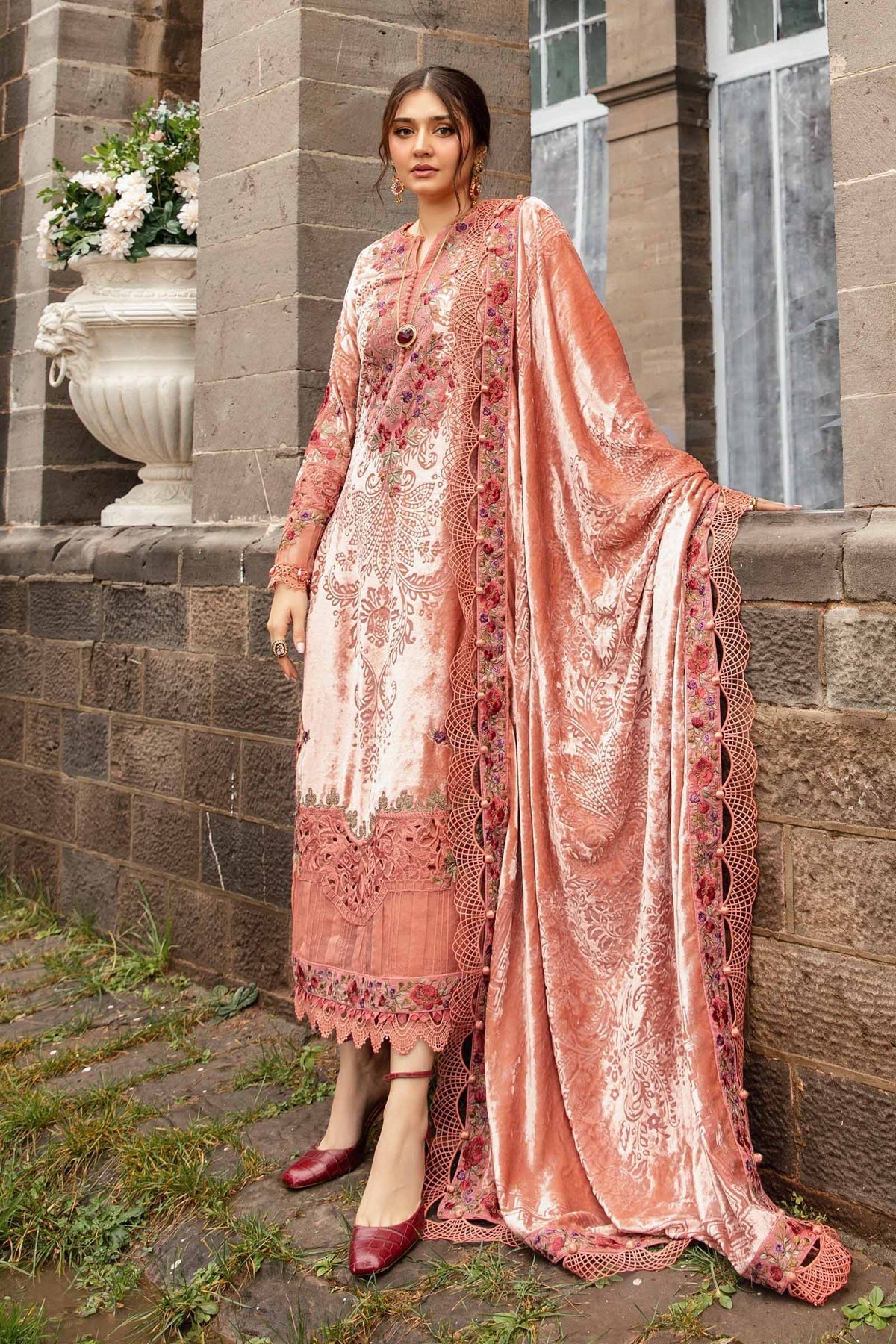 Maria B | Winter Luxe 24 | Velvet DL-1206 -  Maria B Ladies Clothes - Original Designer Dress - House of Maryam