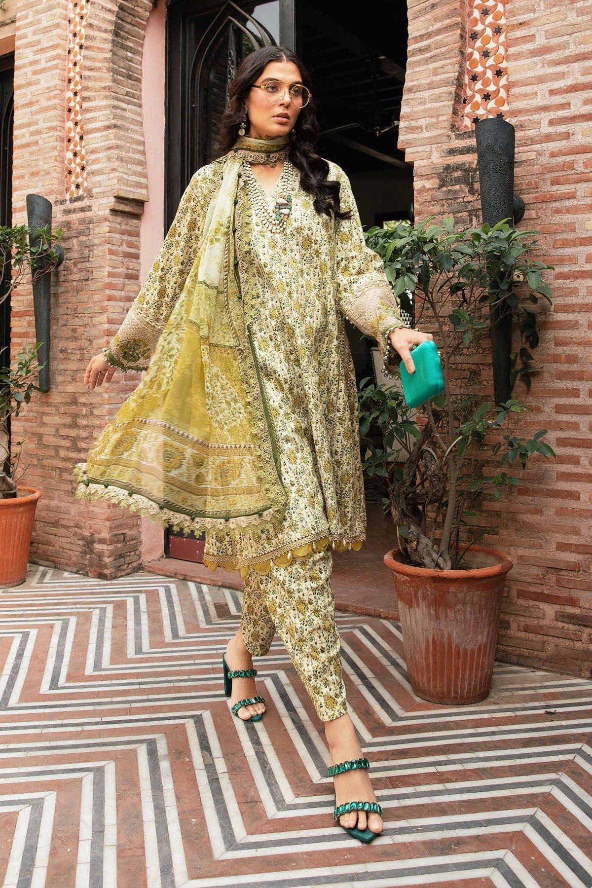 Maria.B | M Print Eid Edit | MPT-2207-A by Designer Maria B - House of Maryam - Pakistani Designer Ethnic Wear in {{ shop.shopifyCountryName }}