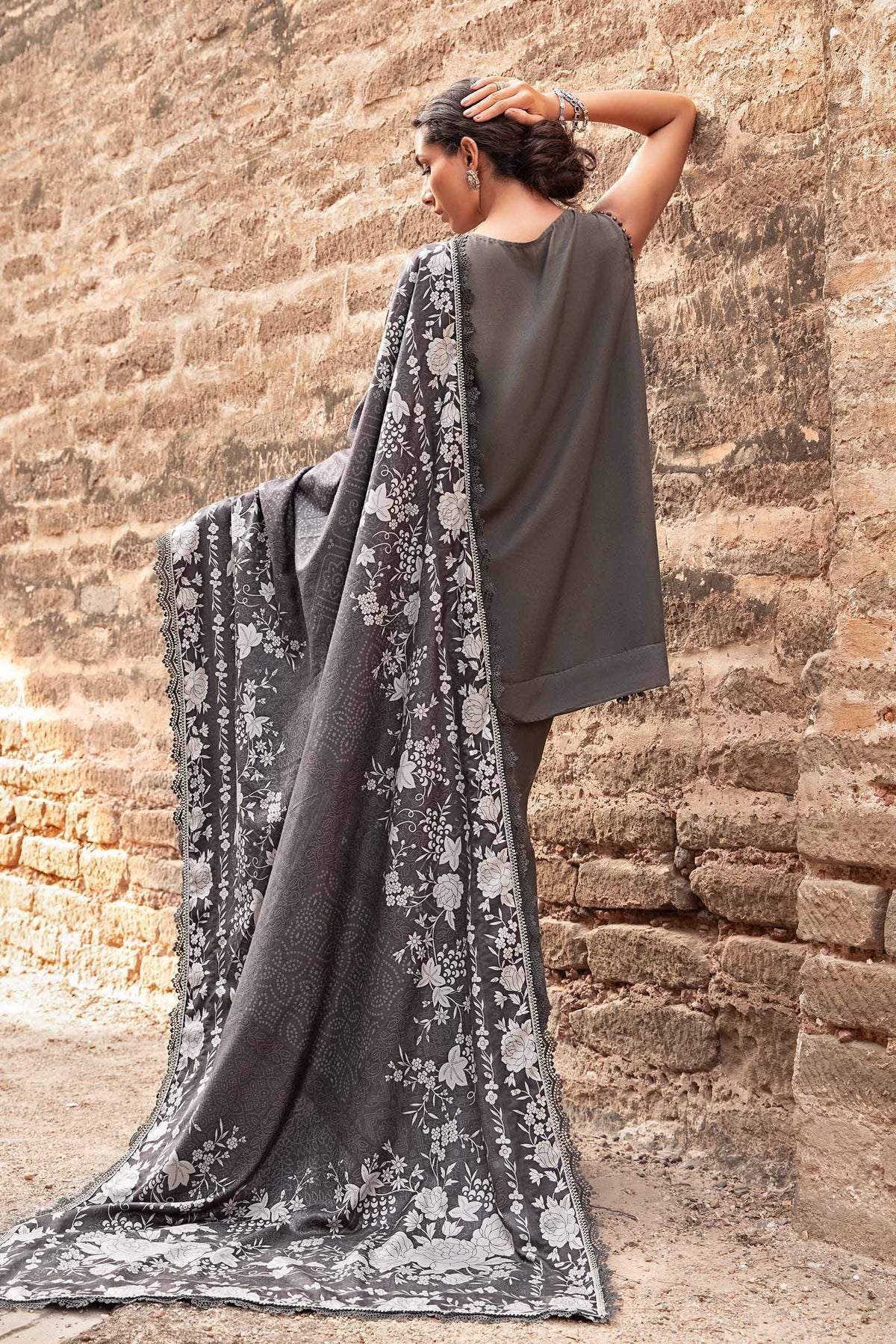 Maria B | M Prints Winter 24 | MPT-2408-B -  Maria B Ladies Clothes - Original Designer Dress - House of Maryam
