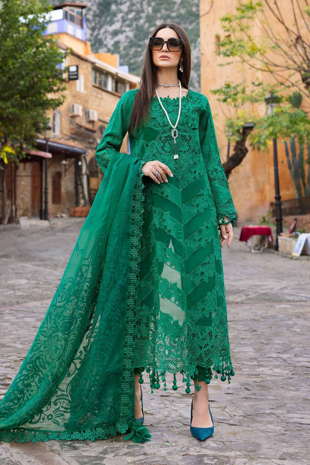 Maria B | Luxury Lawn 25 | D-2508-B -  Maria B Ladies Clothes - Original Designer Dress - House of Maryam