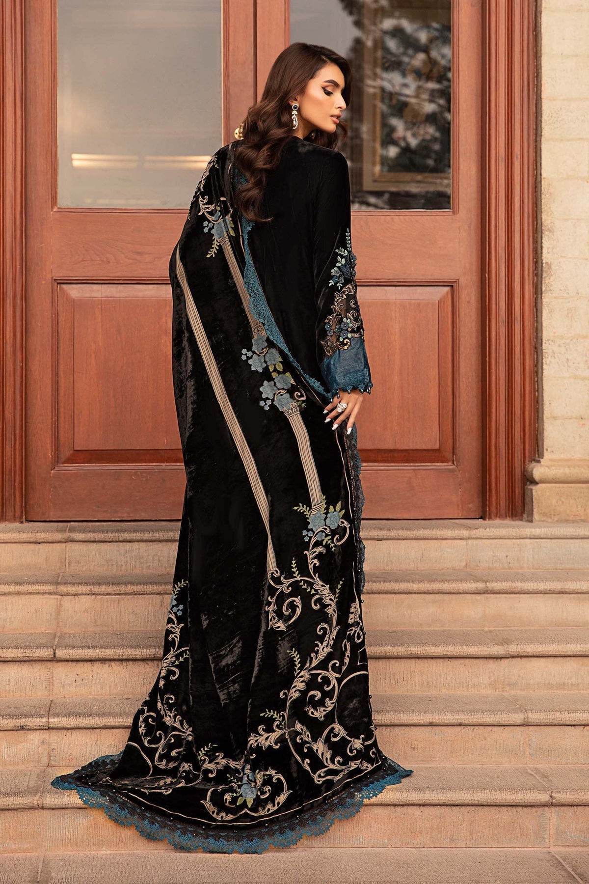 Maria B | Winter Luxe 24 | Velvet DL-1208 -  Maria B Ladies Clothes - Original Designer Dress - House of Maryam