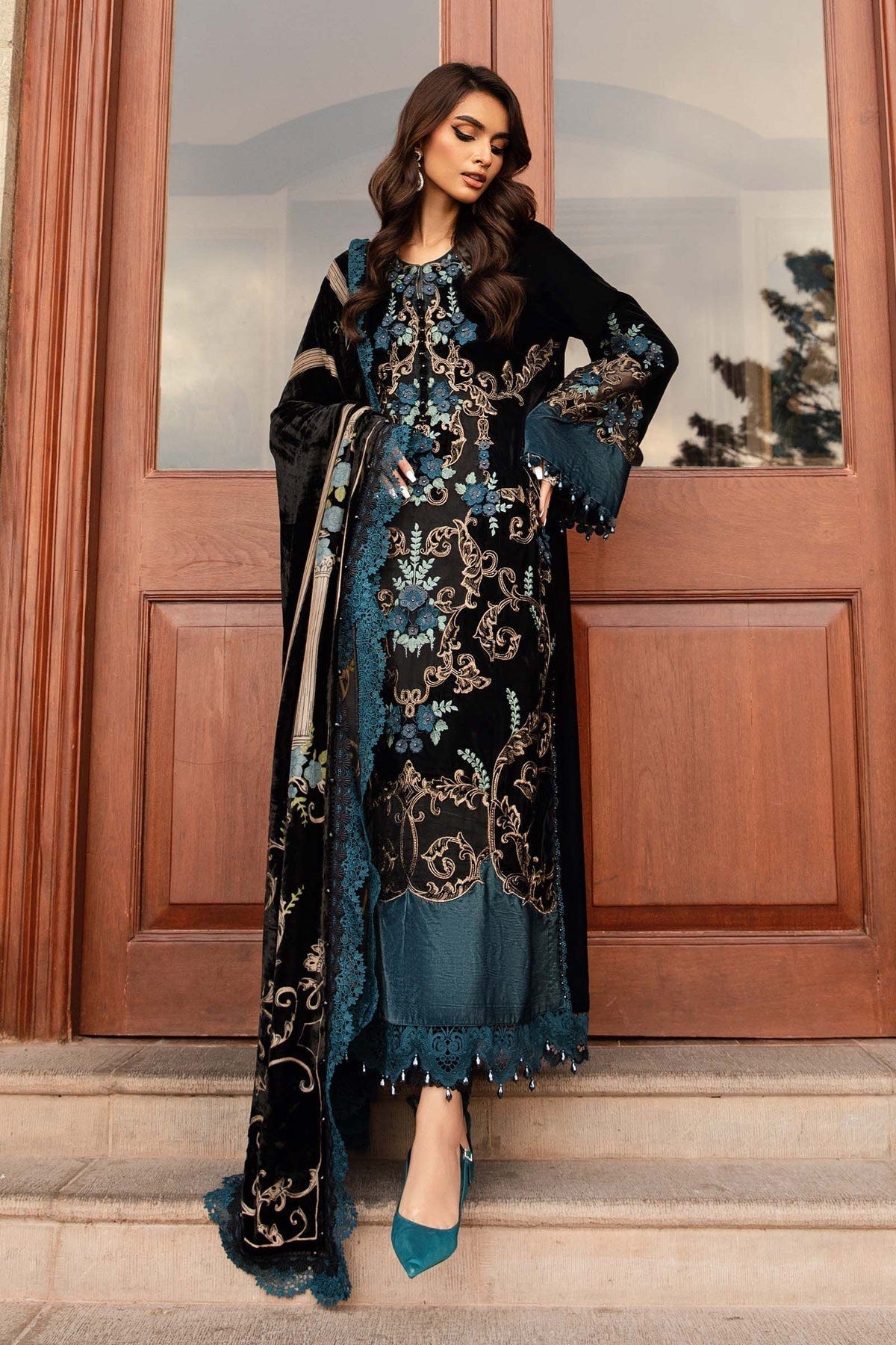 Maria B | Winter Luxe 24 | Velvet DL-1208 -  Maria B Ladies Clothes - Original Designer Dress - House of Maryam