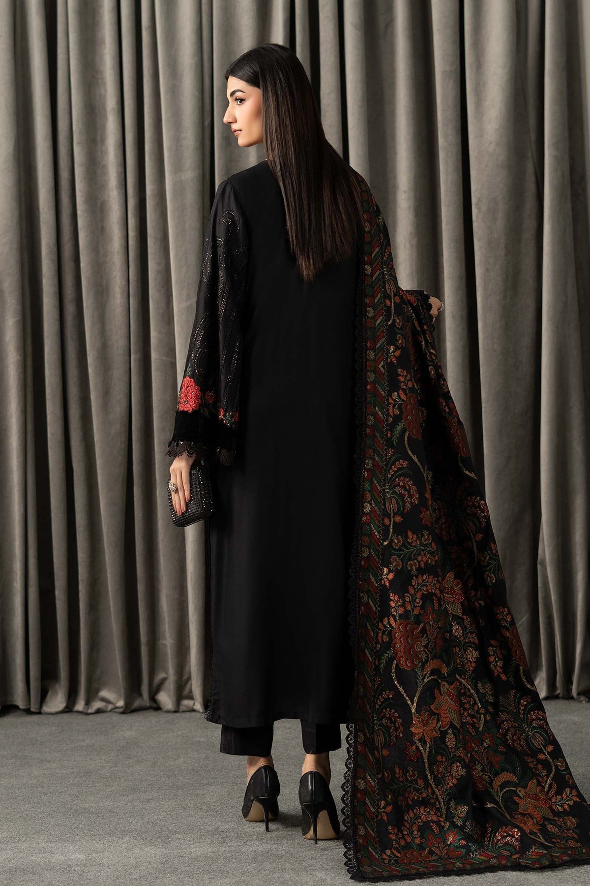 Maria B | Winter Luxe Pret 25 | WLS-1309-Black, image 2