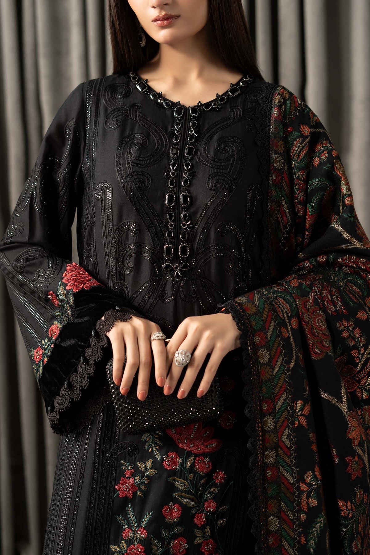 Maria B | Winter Luxe Pret 25 | WLS-1309-Black, image 5