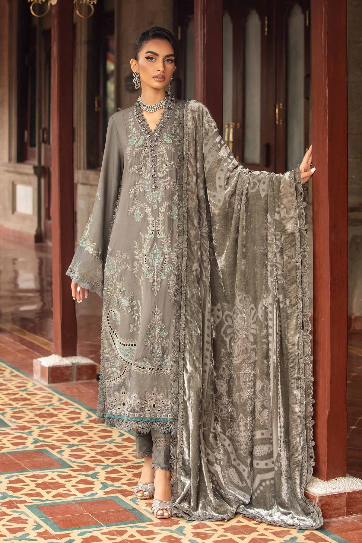 Maria B | Winter Luxe 24 | Velvet DL-1209 by Designer Maria B - House of Maryam - Pakistani Designer Ethnic Wear in {{ shop.shopifyCountryName }}