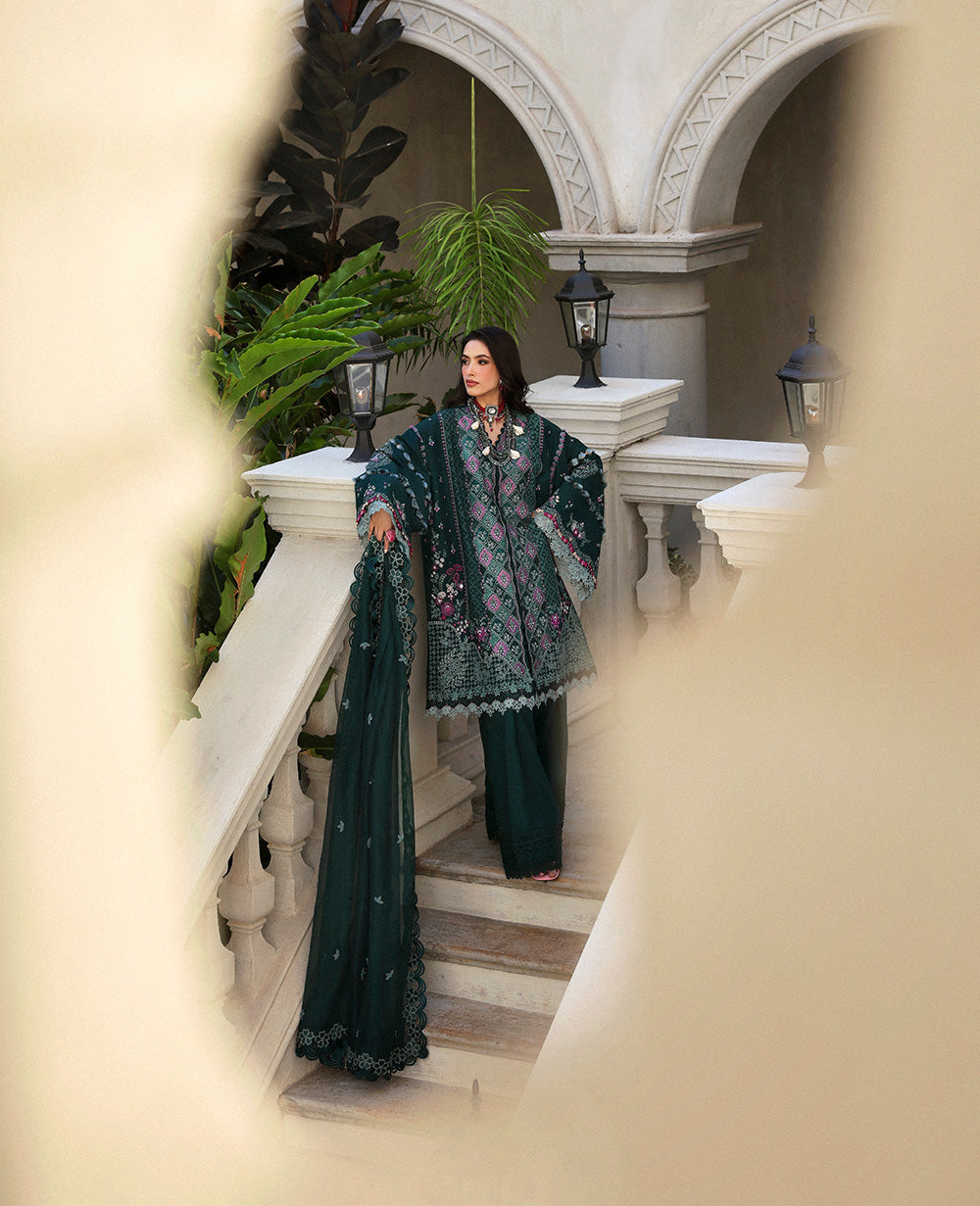 Republic Womenswear | Kalani Eid Luxury Lawn 25 | D1-B - Zehra