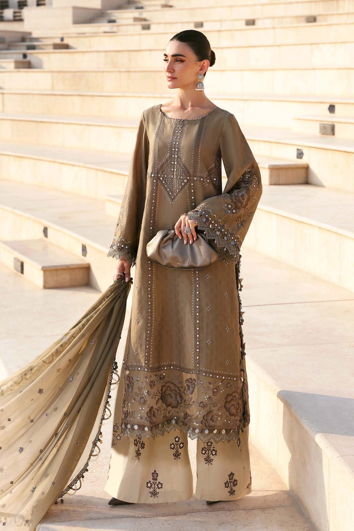 Maria B | Lawn 26 | D-2602-A-1