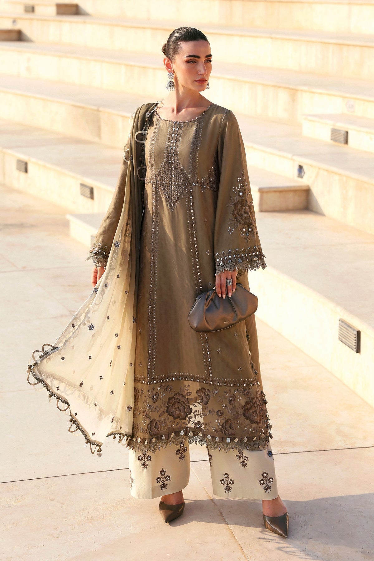 Maria B | Lawn 26 | D-2602-A-2