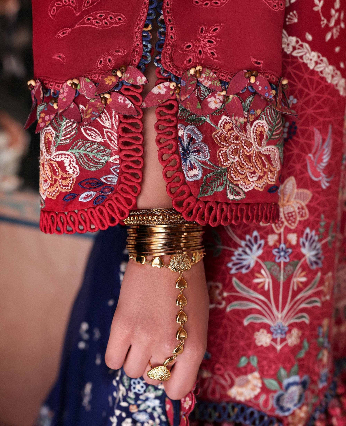 Republic Womenswear | Reine Luxury Lawn 26 | Belle Rosee, image 3