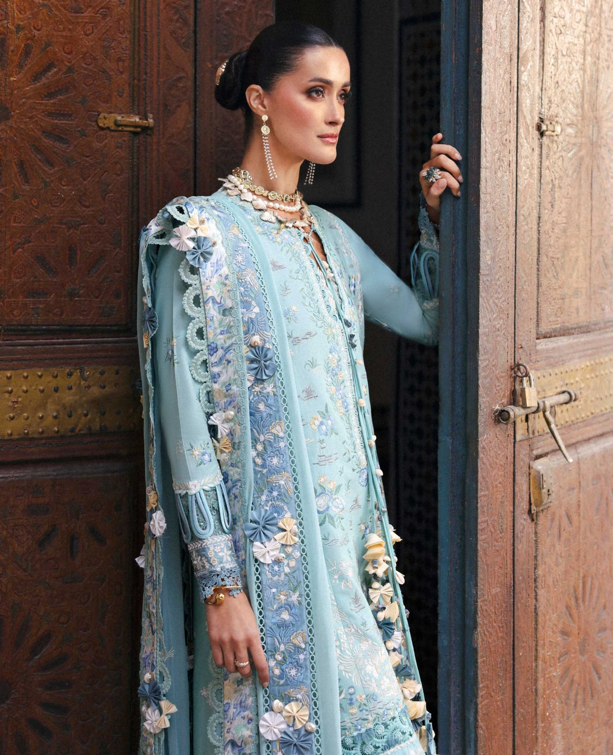 Republic Womenswear | Reine Luxury Lawn 26 | Lilas, image 3