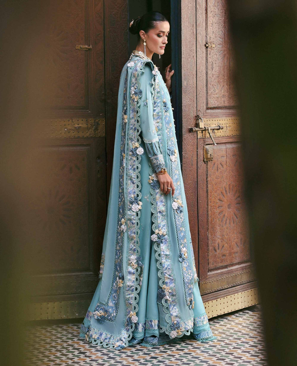 Republic Womenswear | Reine Luxury Lawn 26 | Lilas, image 2