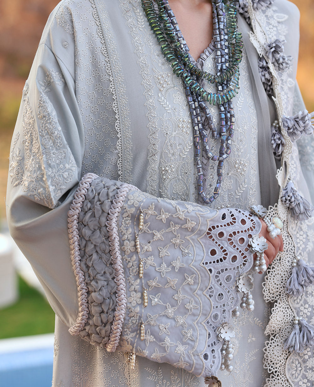 Republic Womenswear | Kalani Eid Luxury Lawn 25 | D3-B - Sitara -  Republic Womenswear Ladies Clothes - Original Designer Dress - House of Maryam