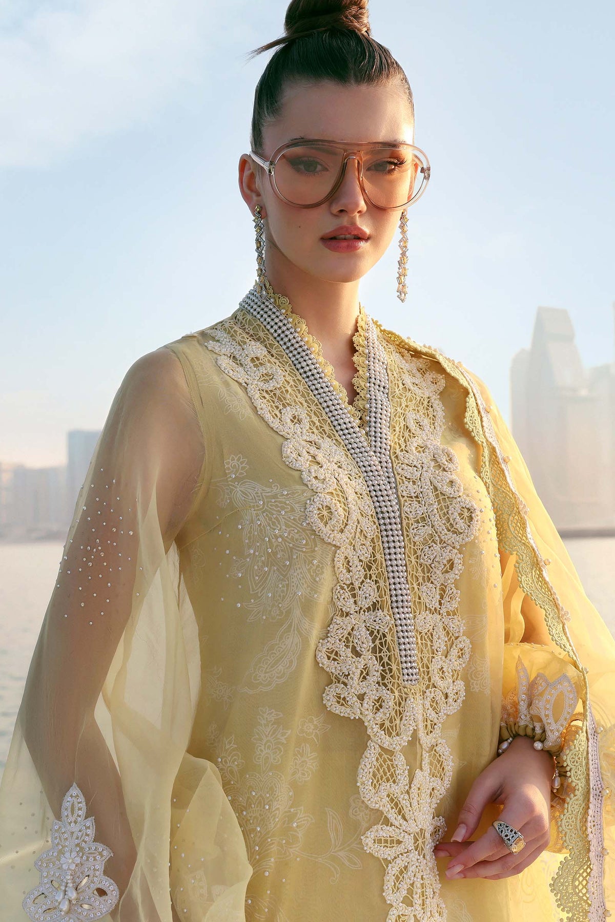 Maria B | Lawn 26 | D-2604-A-3