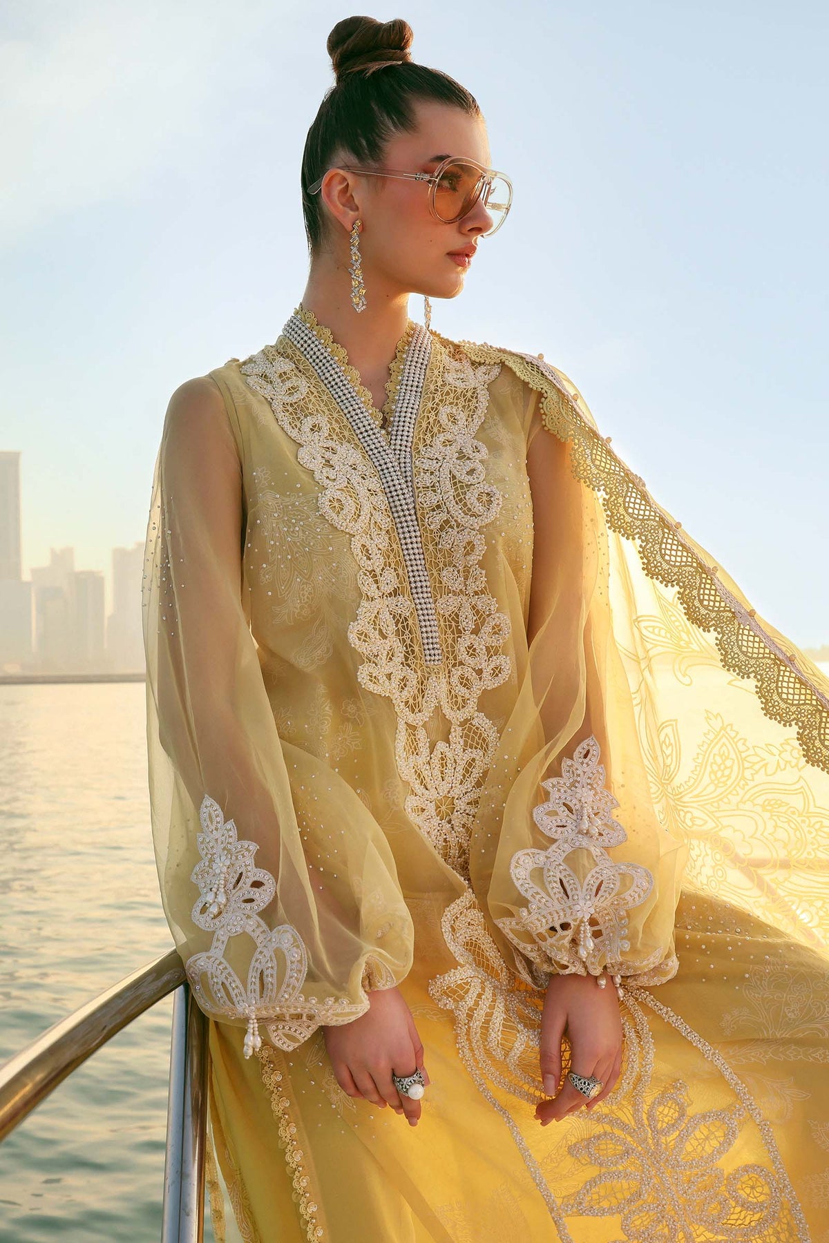 Maria B | Lawn 26 | D-2604-A-4