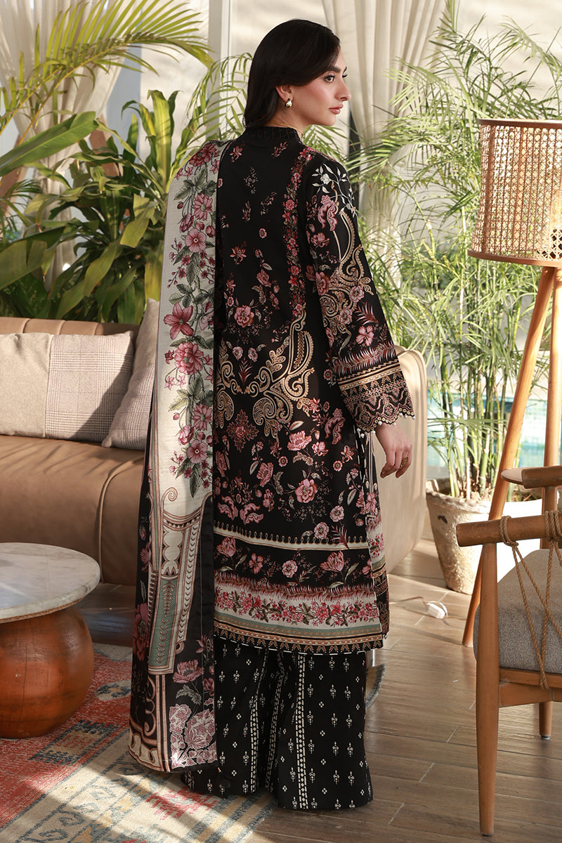 Gulaal | Delia Lawn | Soleil, image 2