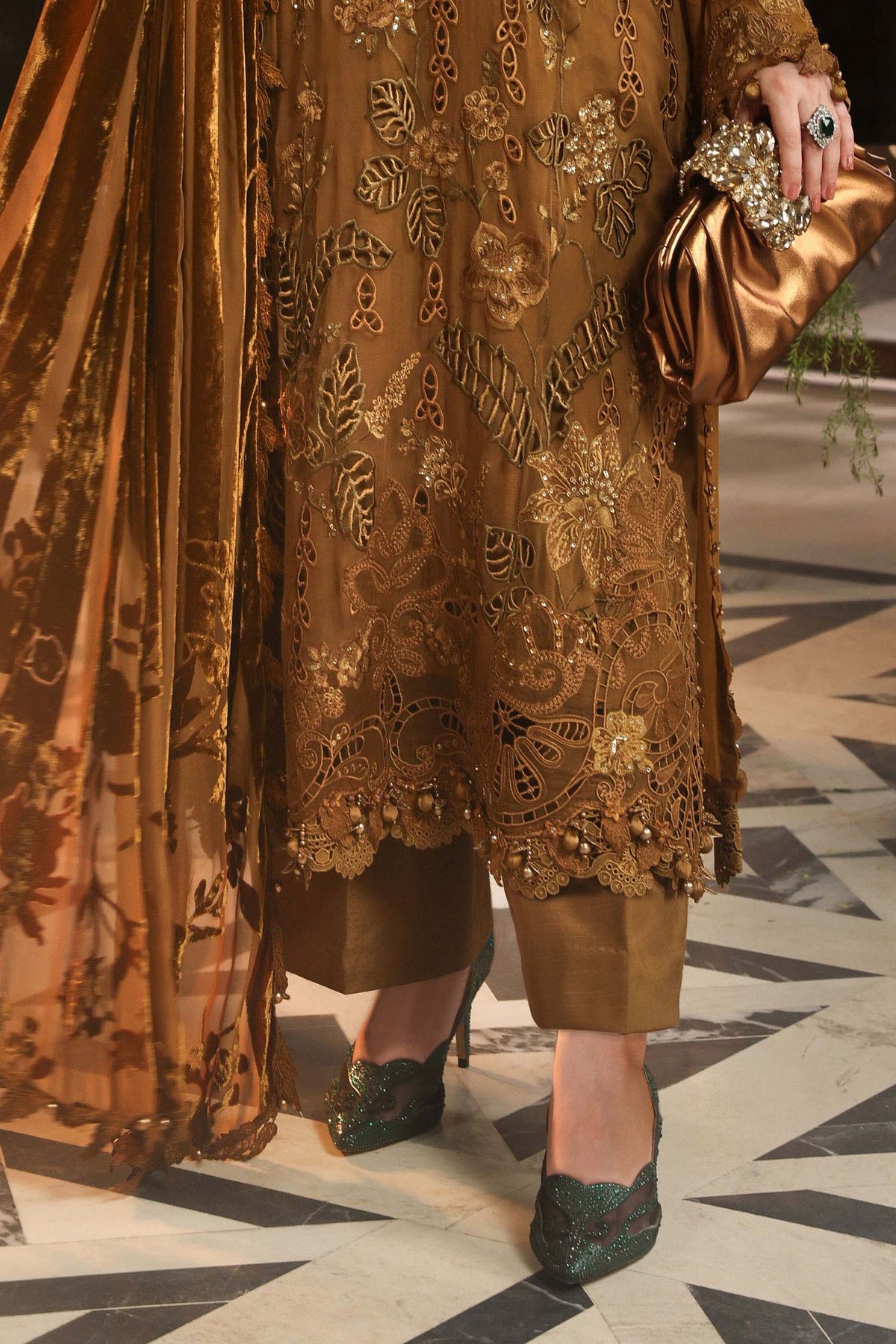 Maria B | Royale Tea Affair | MPC-26-205-Mustard, image 6