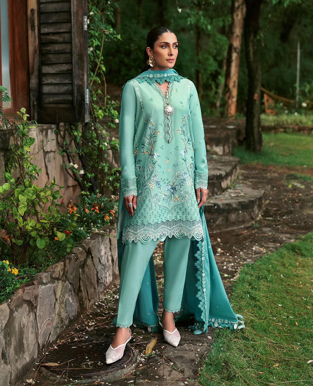 Republic Womenswear | Talia Luxury Lawn 25 | D5-A - Kaeliya -  Republic Womenswear Ladies Clothes - Original Designer Dress - House of Maryam