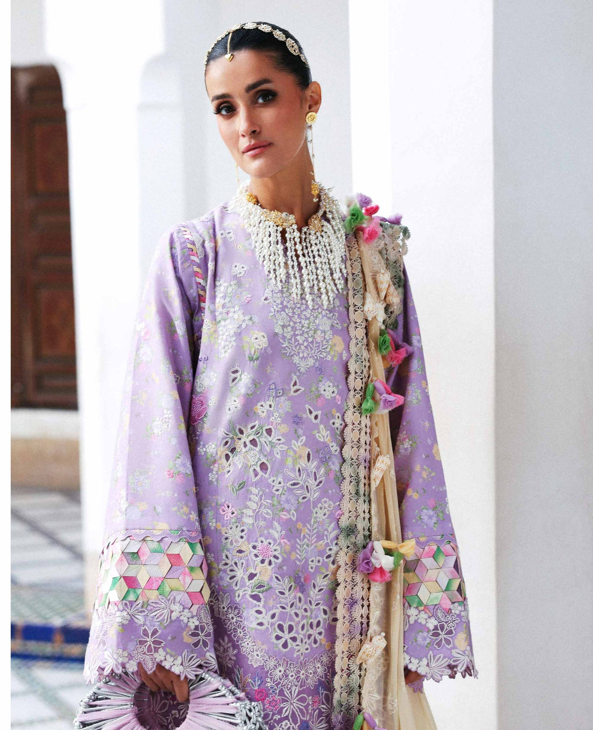Republic Womenswear | Reine Luxury Lawn 26 | Licci-3