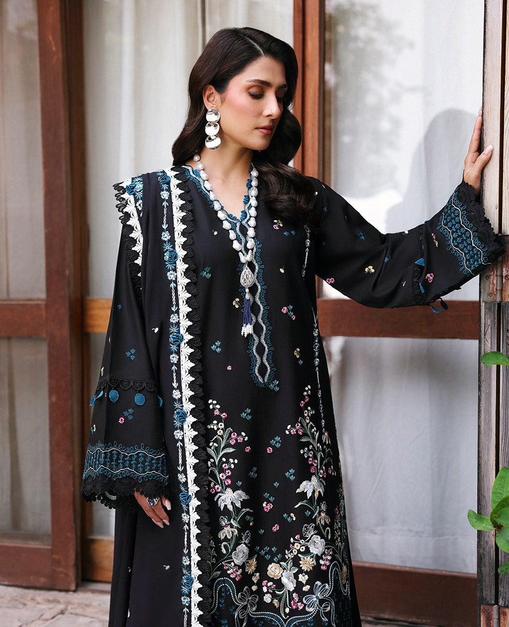 Republic Womenswear | Talia Luxury Lawn 25 | D5-B - Zaraé -  Republic Womenswear Ladies Clothes - Original Designer Dress - House of Maryam