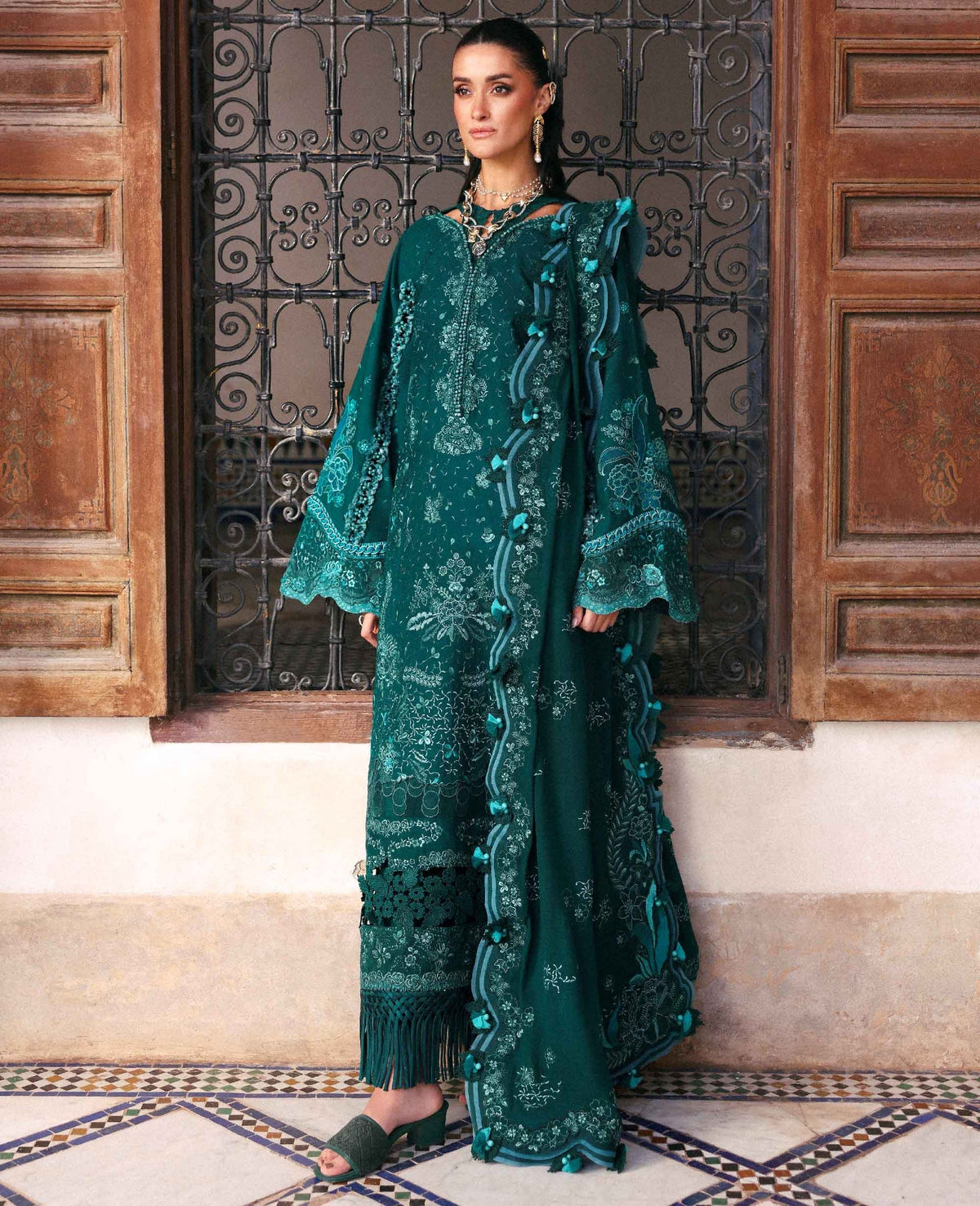 Republic Womenswear | Reine Luxury Lawn 26 | Luna-1