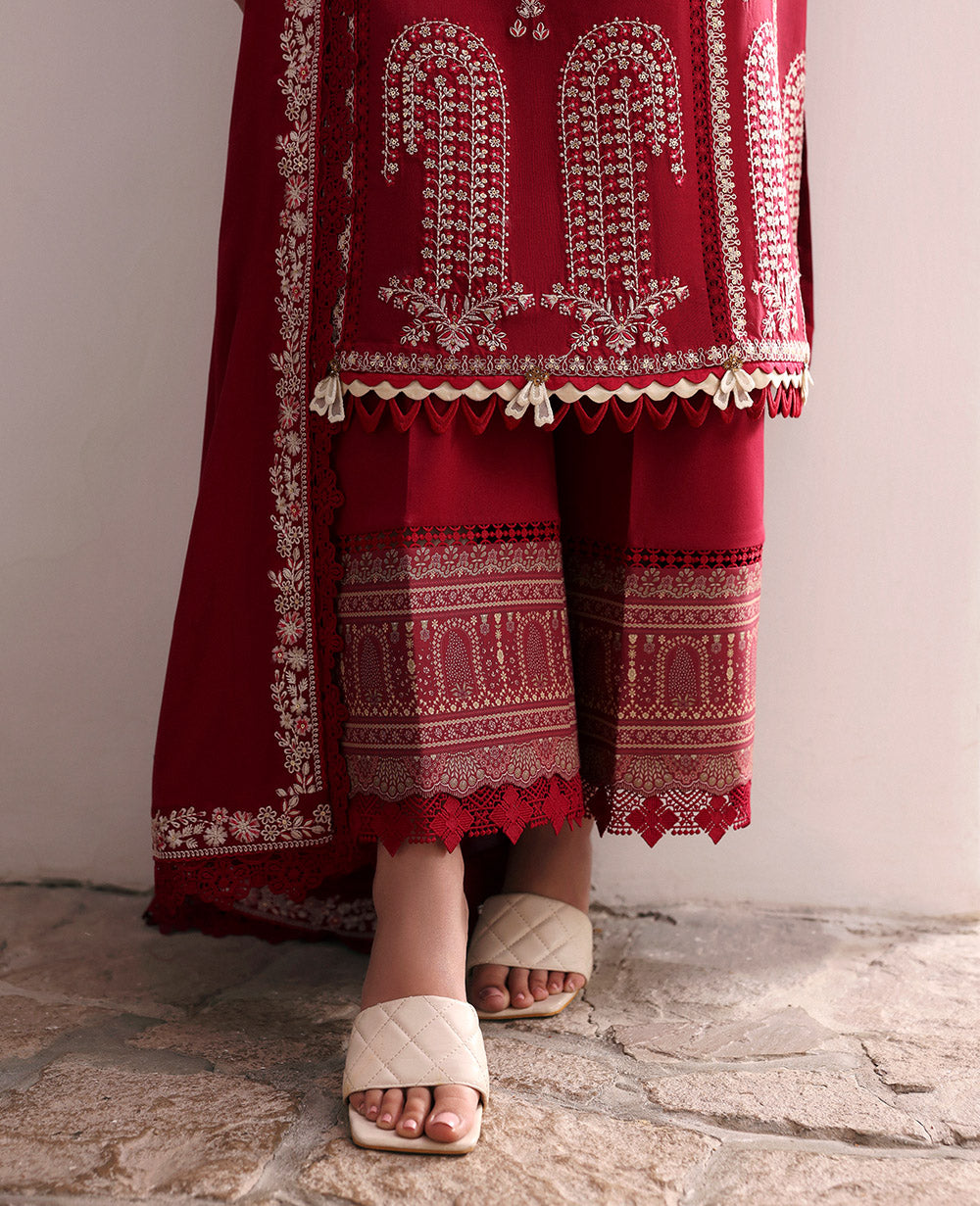 Republic Womenswear | Talia Luxury Lawn 25 | D6-A - Evara -  Republic Womenswear Ladies Clothes - Original Designer Dress - House of Maryam