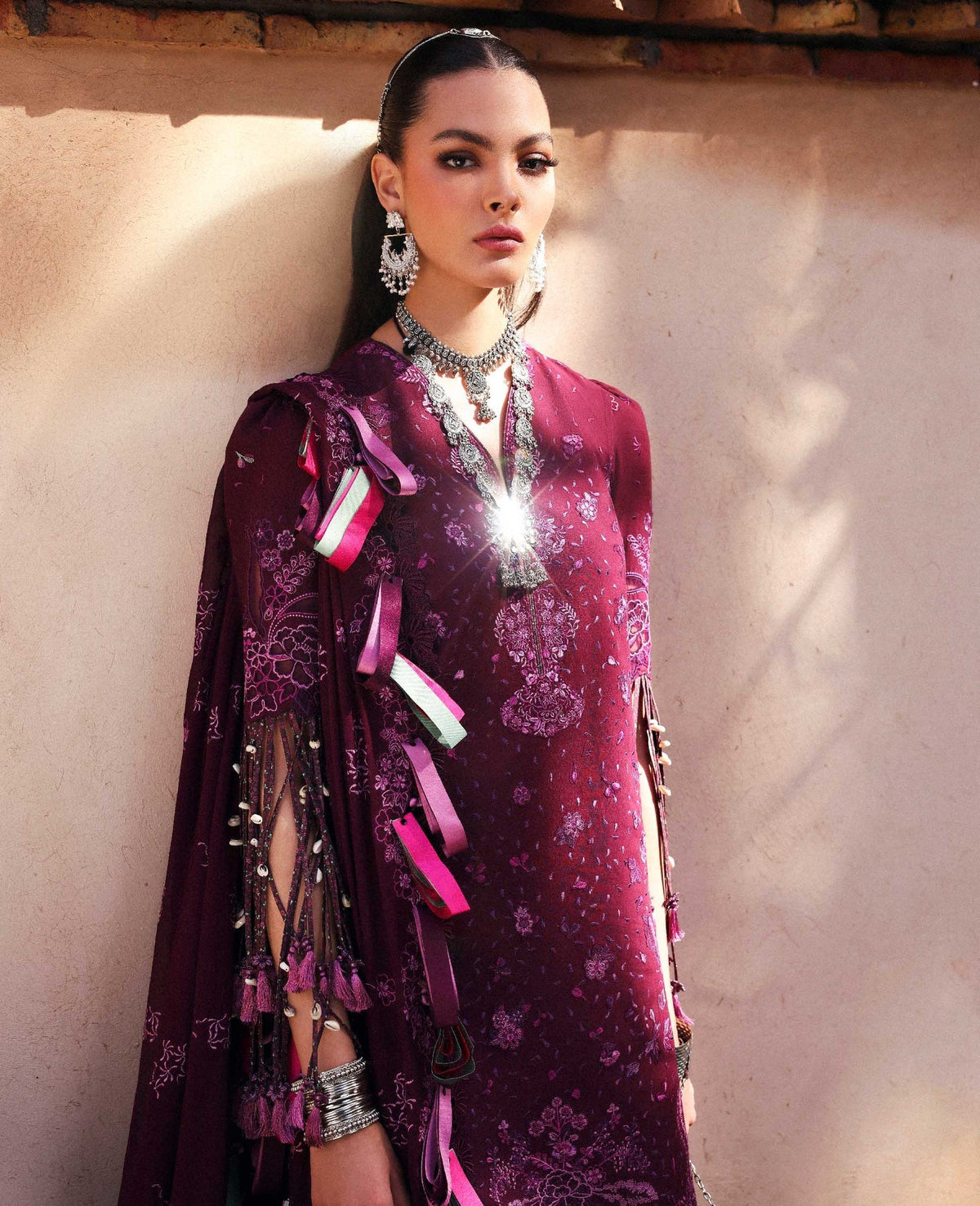 Republic Womenswear | Reine Luxury Lawn 26 | Icie, image 5