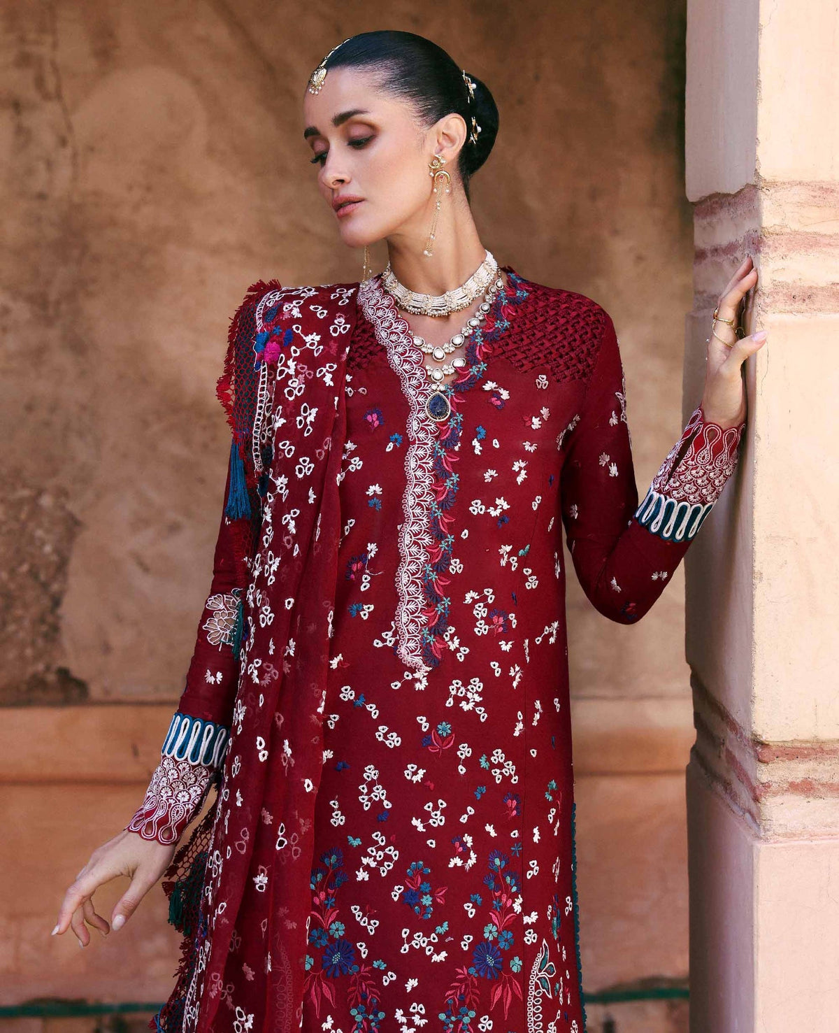 Republic Womenswear | Reine Luxury Lawn 26 | Eden, image 5