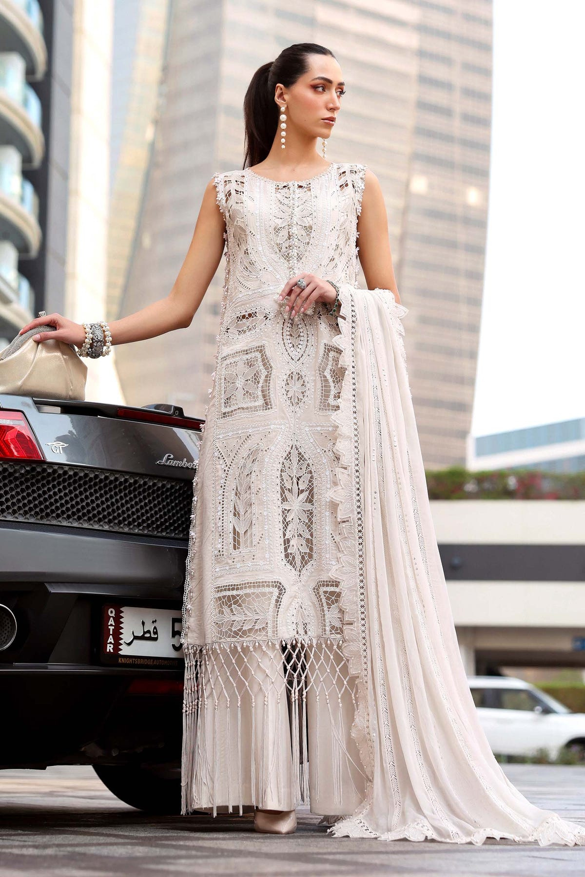 Maria B | Lawn 26 | D-2608-A