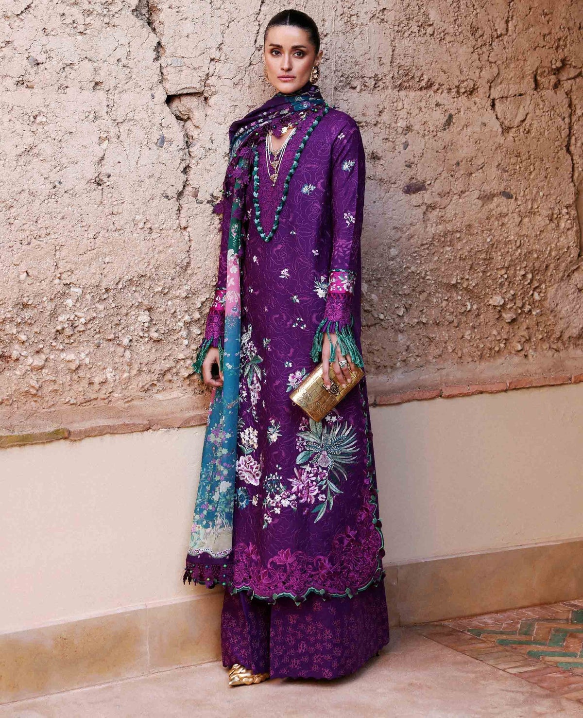 Republic Womenswear | Reine Luxury Lawn 26 | Nia