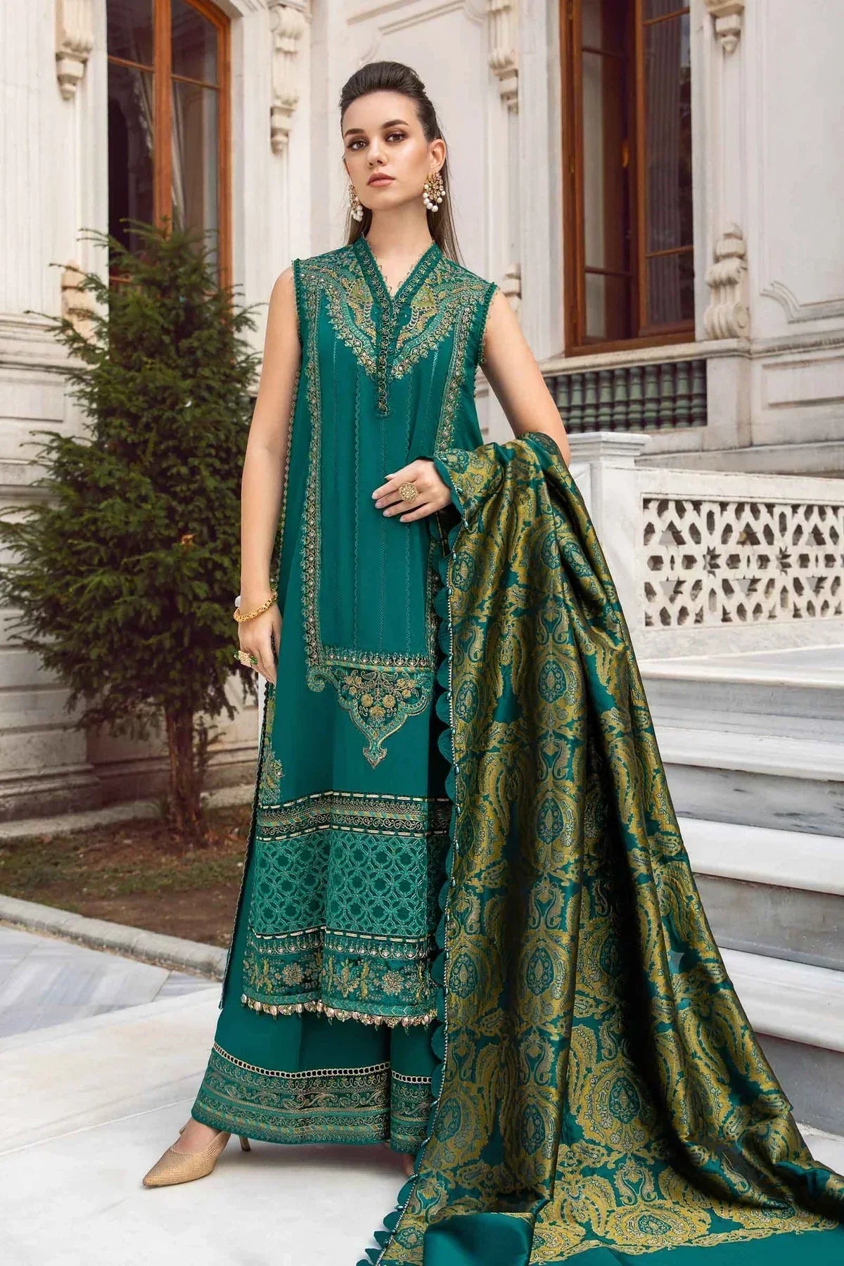 Maria B | Linen 23 | Emerald Green DL-1107 by Designer Maria B - House of Maryam - Pakistani Designer Ethnic Wear in {{ shop.shopifyCountryName }}