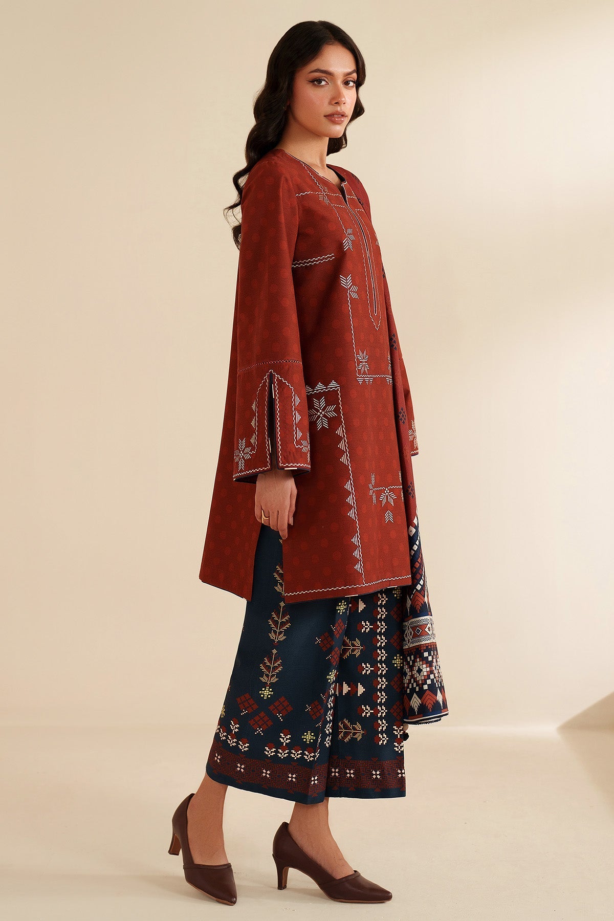 Jazmin | Winter 25 | UW-0194-3